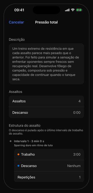 A tela de ajustes do Bell para o treino Pressão total: Assaltos 4, Descanso 0:00 e, na estrutura do assalto, Intervalo 1 · 3 min 0 s com a indicação Sparring duro em ritmo de luta, Trabalho 3:00, Descanso Nenhum e Repetições 1